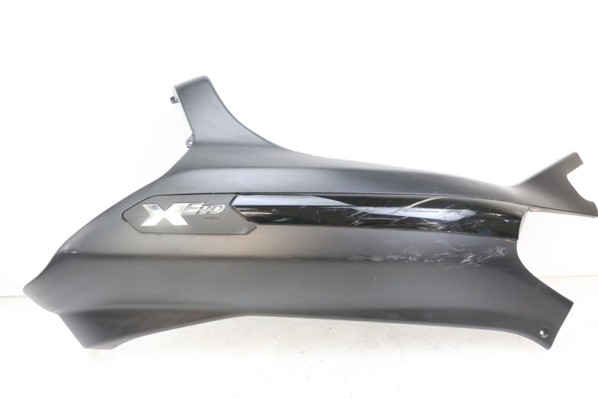 photo de RIGHT REAR SIDE PANEL PIAGGIO XEVO - X EVO 125 (2007 - 2016) - Main view