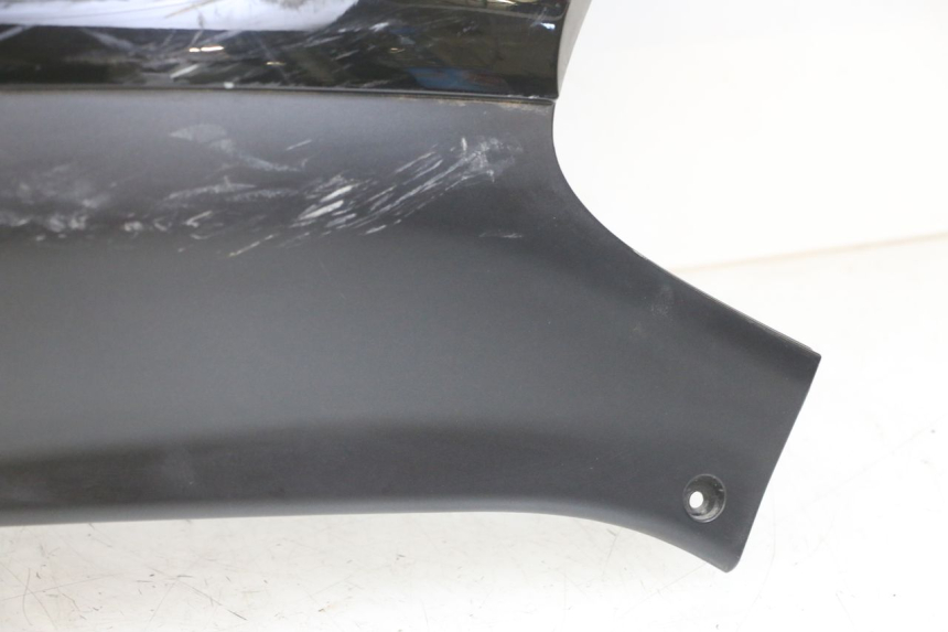 photo de RIGHT REAR SIDE PANEL PIAGGIO XEVO - X EVO 125 (2007 - 2016) - Surface and material condition