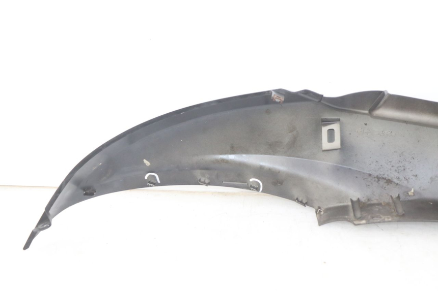photo de RIGHT REAR SIDE PANEL YAMAHA HW XENTER 125 (2011 - 2017)