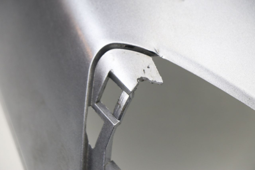 photo de REAR RIGHT PANEL YAMAHA YP MAJESTY 400 (2004 - 2008)