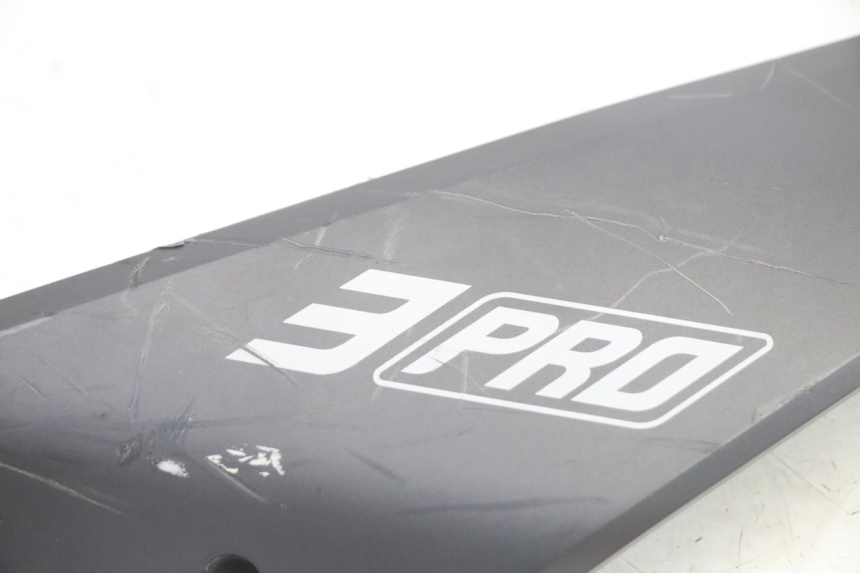 photo de REAR RIGHT PANEL SEGWAY NINEBOT ZT3 PRO 1