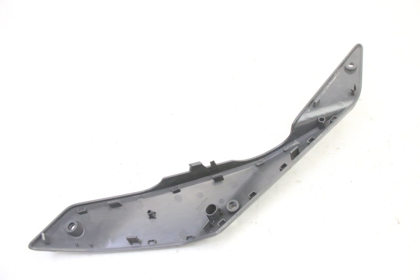 photo de REAR RIGHT PANEL SEGWAY NINEBOT ZT3 PRO 1