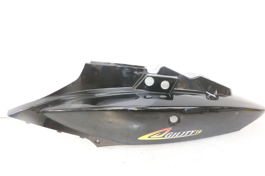 photo de LEFT REAR SIDE PANEL KYMCO AGILITY 4T 50 (2005 - 2018)