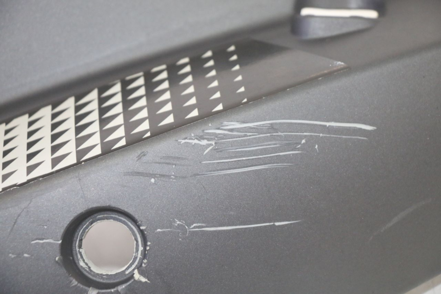 photo de LEFT REAR SIDE PANEL KYMCO AGILITY 4T 50 (2018 - 2022) - Product overview