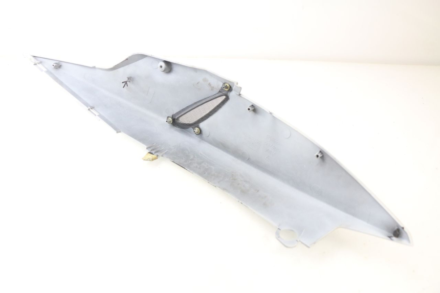 photo de LEFT REAR SIDE PANEL APRILIA SR 2T 50 (2012 - 2017)