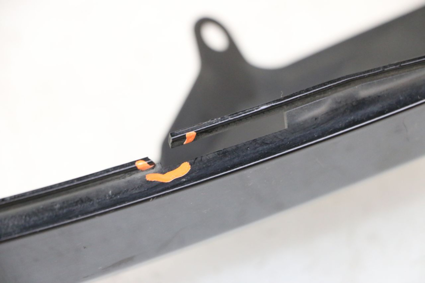 photo de REAR LEFT PANEL SUZUKI BURGMAN 125 (2007 - 2014)