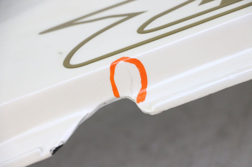 photo de REAR LEFT PANEL HONDA CBR RR FIREBLADE 900 (1992 - 1994)