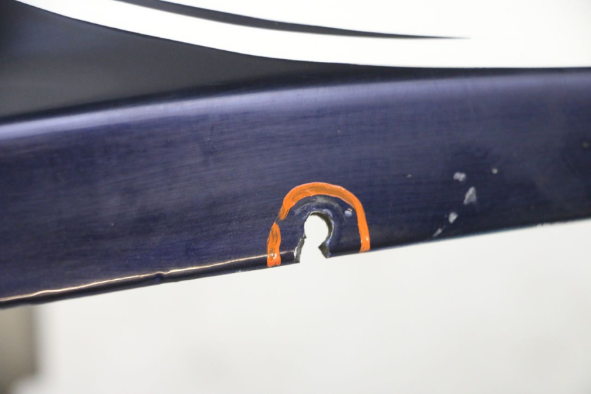 photo de REAR LEFT PANEL HONDA CBR RR FIREBLADE 900 (1992 - 1994)