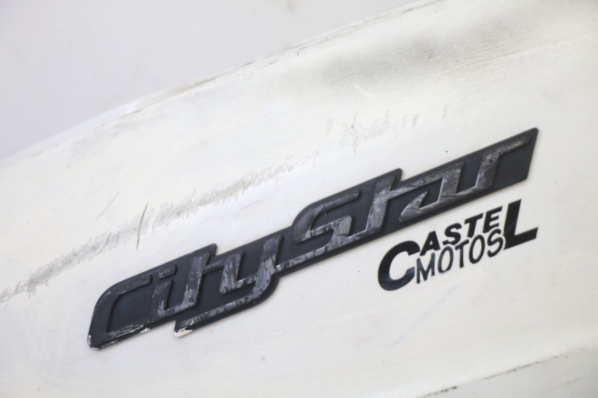 photo de REAR LEFT PANEL PEUGEOT CITYSTAR 50 (2013 - 2017)