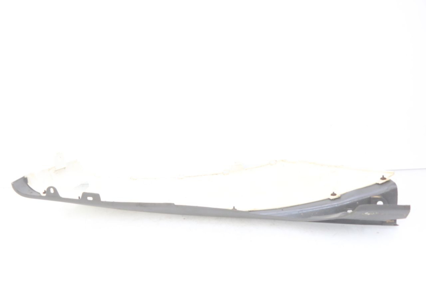photo de LEFT REAR SIDE PANEL SUZUKI CP 80 (1985 - 1996)