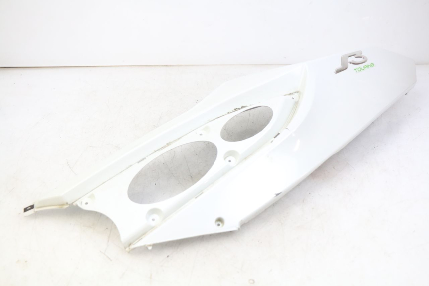photo de LEFT REAR SIDE PANEL DAELIM S3 125 (2010 - 2017)