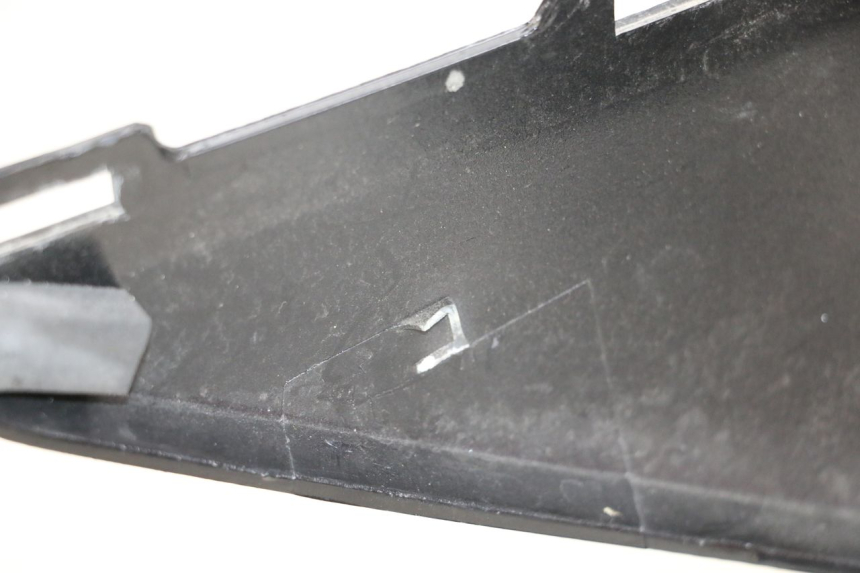 photo de LEFT REAR SIDE PANEL DAELIM S3 125 (2010 - 2017)