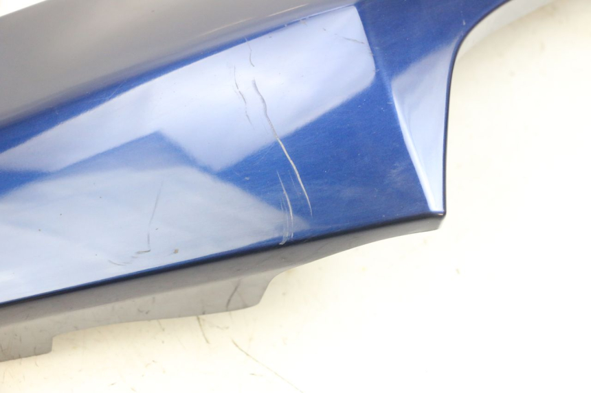 photo de REAR LEFT PANEL SUZUKI DL V STROM 1000 (2002 - 2007) - Technical close-up