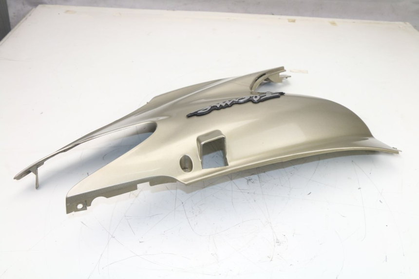 photo de REAR LEFT PANEL MBK FLAME 125 (2000 - 2004)