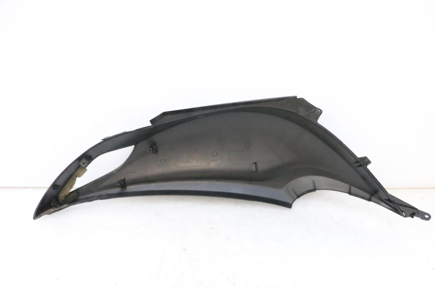 photo de REAR LEFT PANEL MBK FLIPPER 115 (2013 - 2017) - Fixing points details