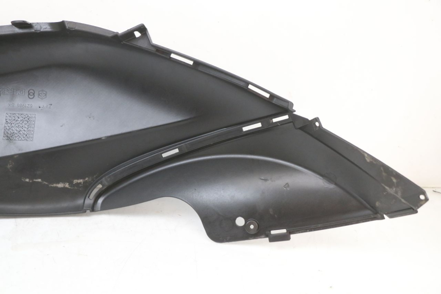 photo de REAR LEFT PANEL PIAGGIO FLY 2T 50 (2004 - 2017)
