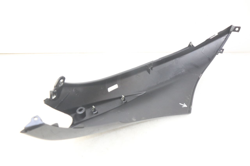 photo de LEFT REAR SIDE PANEL PIAGGIO FLY 4T 50 (2013 - 2017)