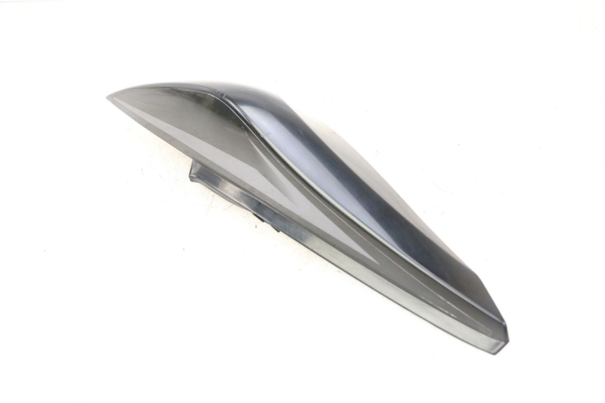 photo de REAR LEFT PANEL YAMAHA FZ6 FAZER S2 600 (2007 - 2011)