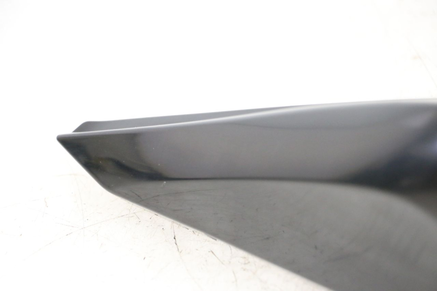 photo de REAR LEFT PANEL YAMAHA FZ6 FAZER S2 600 (2007 - 2011)