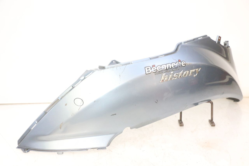 photo de REAR LEFT PANEL DAELIM HISTORY 125 (2001 - 2002)