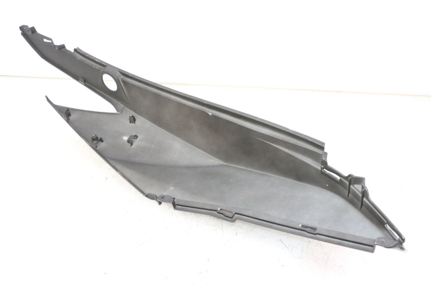photo de LEFT REAR SIDE PANEL SYM JET 14 4T 50 (2018 - 2022)