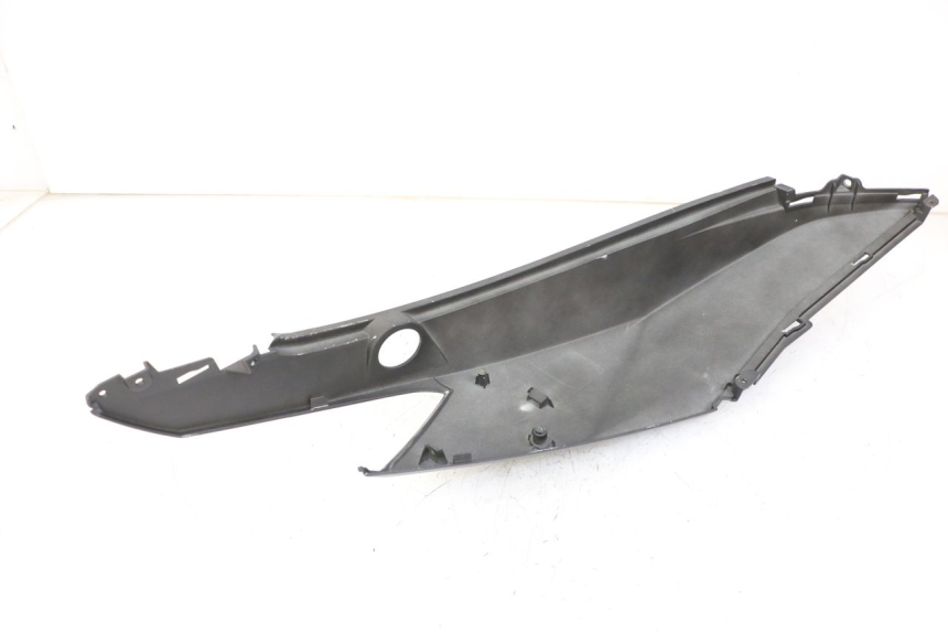 photo de LEFT REAR SIDE PANEL SYM JET 14 4T 50 (2018 - 2022)