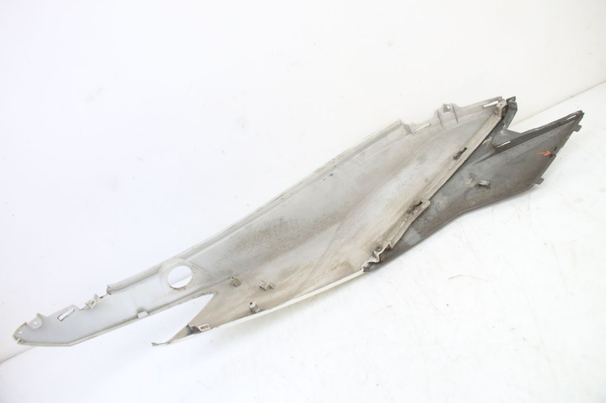 photo de LEFT REAR SIDE PANEL SYM JET 14 4T 50 (2018 - 2022)