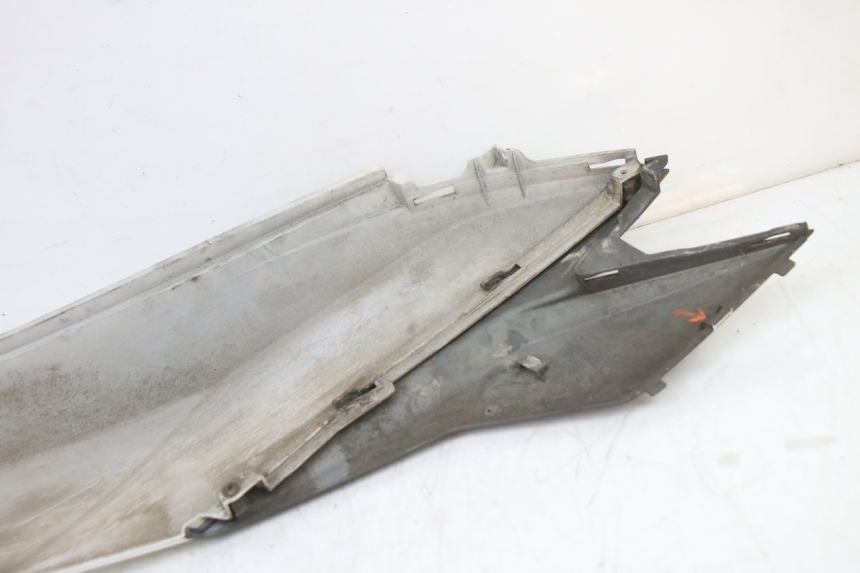 photo de LEFT REAR SIDE PANEL SYM JET 14 4T 50 (2018 - 2022)