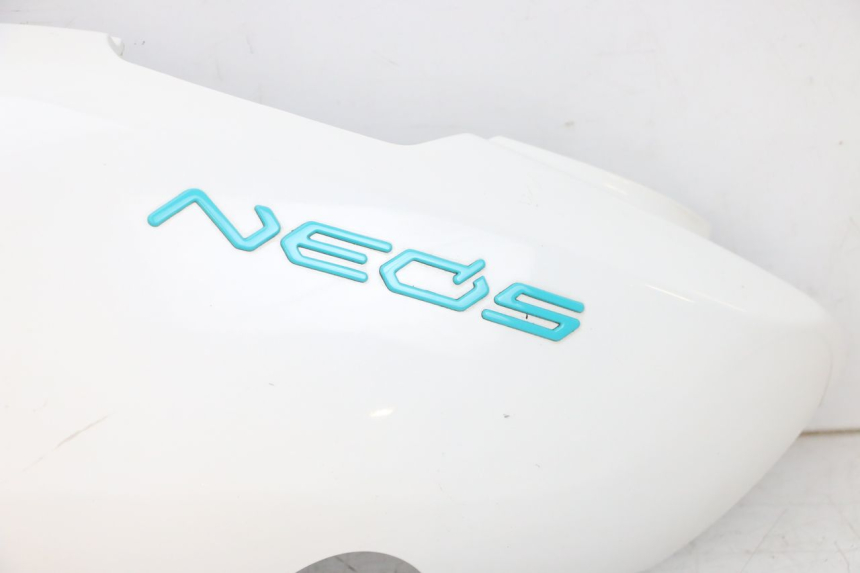 photo de REAR LEFT PANEL YAMAHA NEO'S CORE 1 (2022 - 2026) - High-resolution close-up
