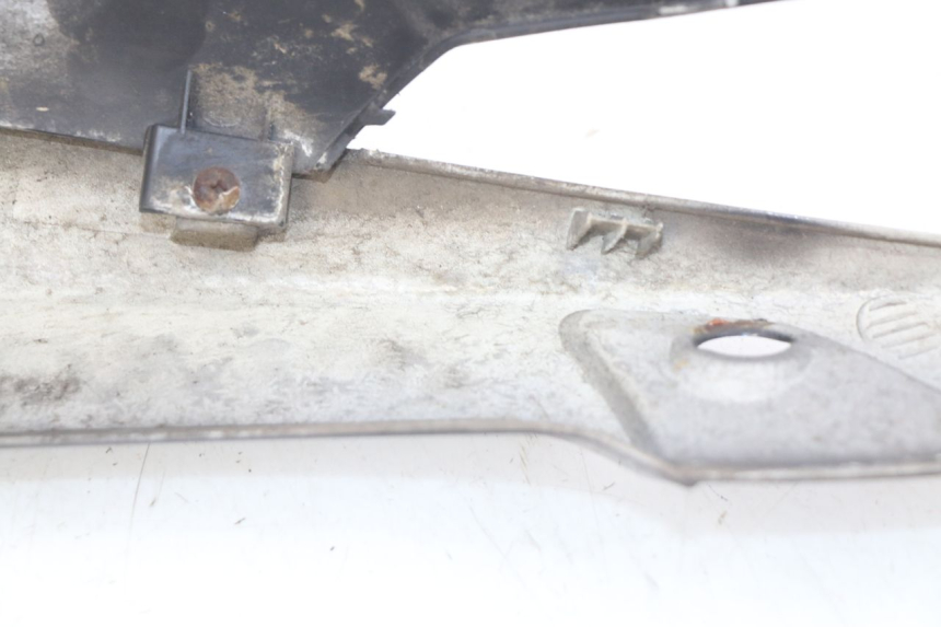 photo de LEFT REAR SIDE PANEL GILERA NEXUS 125 (2007 - 2009)