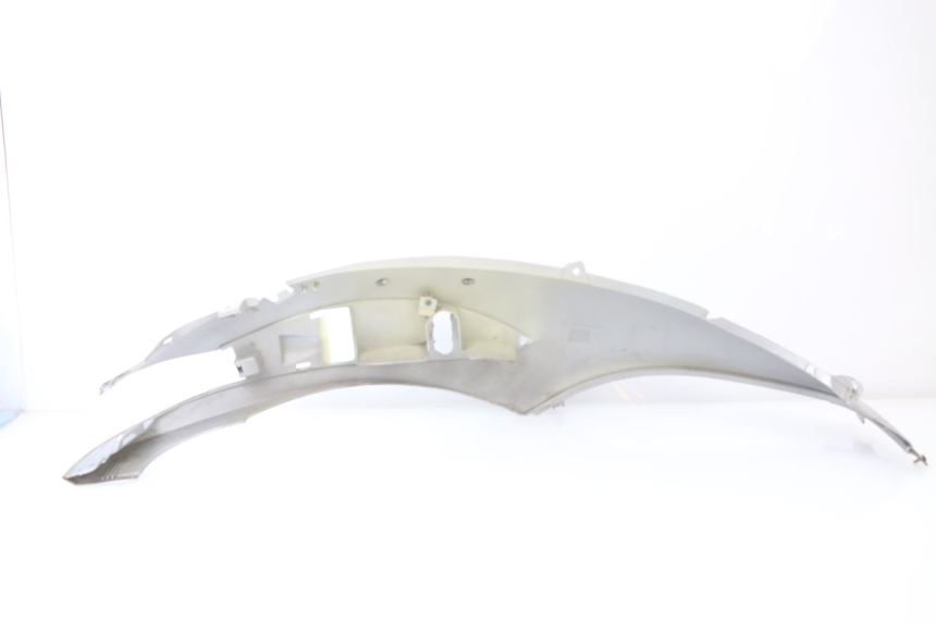 photo de REAR LEFT PANEL PIAGGIO BEVERLY 125 (1998 - 2005)