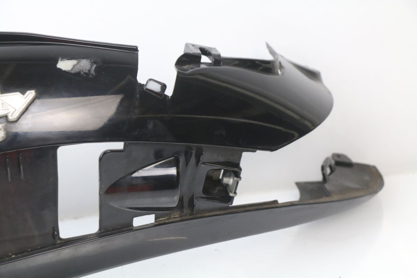 photo de REAR LEFT PANEL PIAGGIO BEVERLY 125 (1998 - 2005)