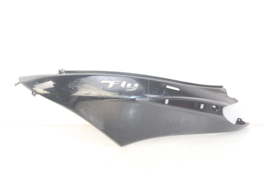 photo de LEFT REAR SIDE PANEL PIAGGIO FLY 4T 50 (2013 - 2017)