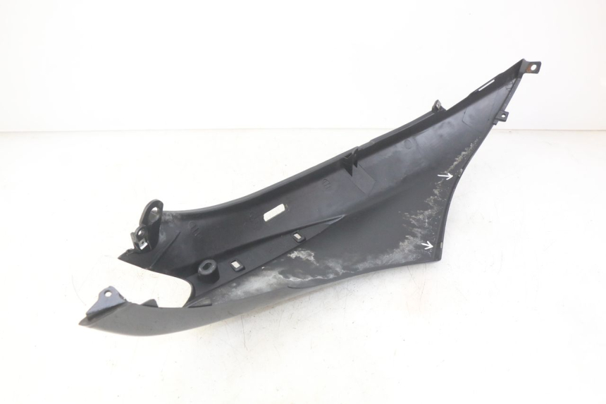 photo de LEFT REAR SIDE PANEL PIAGGIO FLY 4T 50 (2013 - 2017)