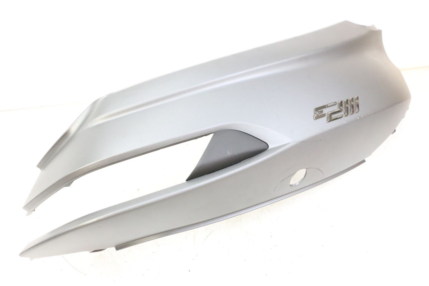 photo de LEFT REAR SIDE PANEL PIAGGIO MP3 500 (2014 - 2016)
