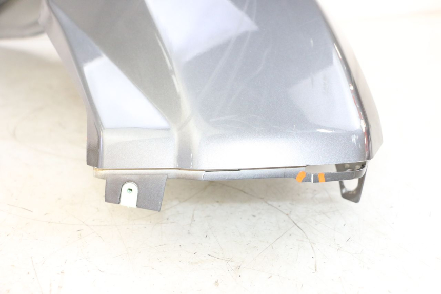 photo de REAR LEFT PANEL PEUGEOT SATELIS 125 (2013 - 2018) - Distinctive features