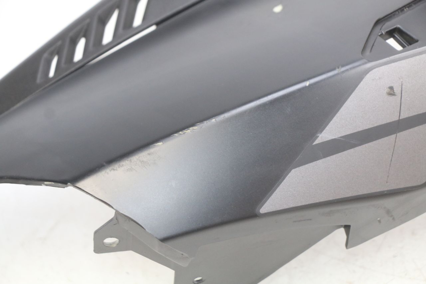 photo de LEFT REAR SIDE PANEL APRILIA SXR 50 (2021 - 2023)