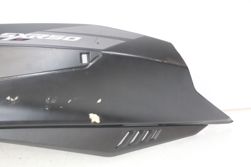 photo de LEFT REAR SIDE PANEL APRILIA SXR 50 (2021 - 2023)