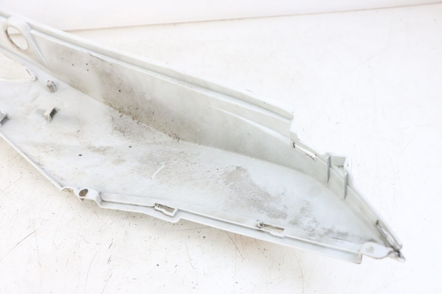 photo de LEFT REAR SIDE PANEL SYM JET 14 4T 50 (2018 - 2022)