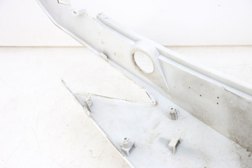 photo de LEFT REAR SIDE PANEL SYM JET 14 4T 50 (2018 - 2022)