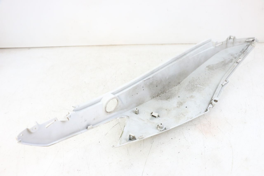 photo de LEFT REAR SIDE PANEL SYM JET 14 4T 50 (2018 - 2022)
