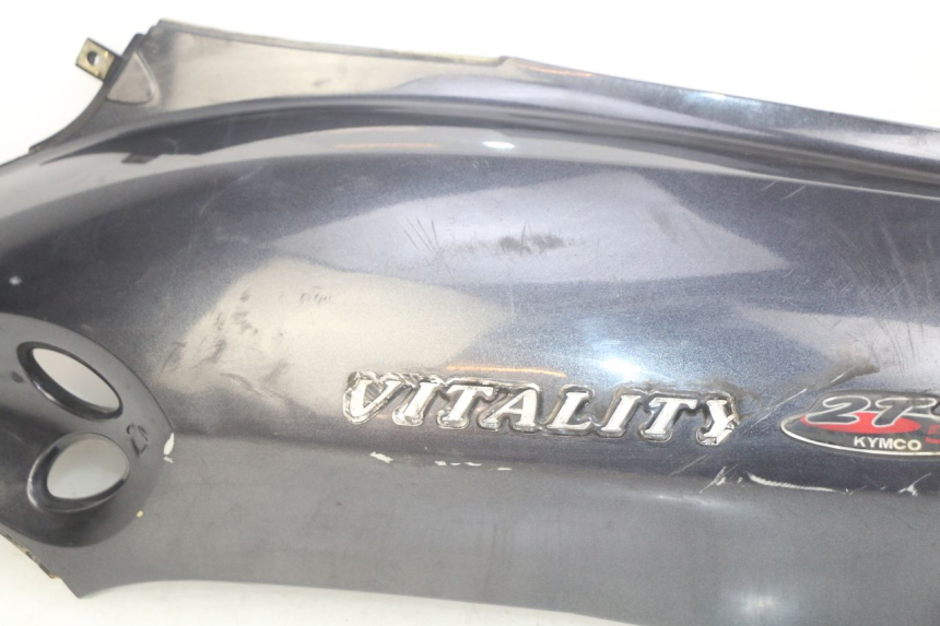 photo de LEFT REAR SIDE PANEL KYMCO VITALITY 2T 50 (2004 - 2010)