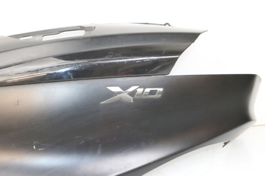 photo de LEFT REAR SIDE PANEL PIAGGIO X10 125 (2012 - 2017)
