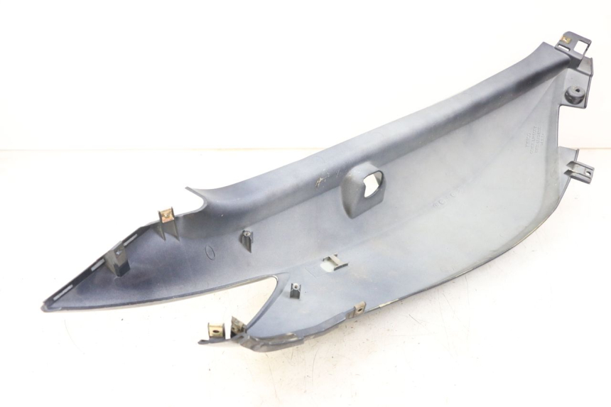 photo de LEFT REAR SIDE PANEL KYMCO XCITING 250 (2006 - 2009)