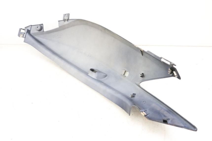 photo de LEFT REAR SIDE PANEL KYMCO XCITING 250 (2006 - 2009)