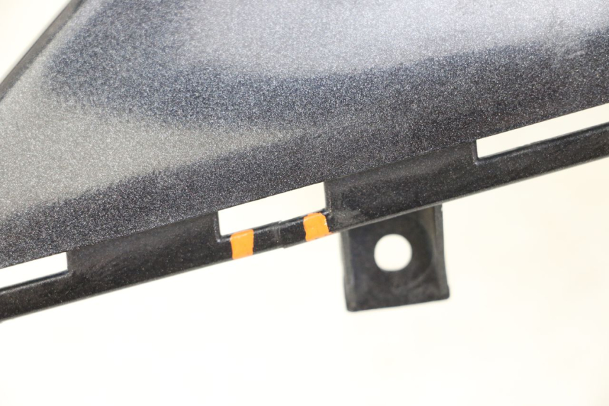 photo de LEFT REAR SIDE PANEL KYMCO XCITING 250 (2006 - 2009)