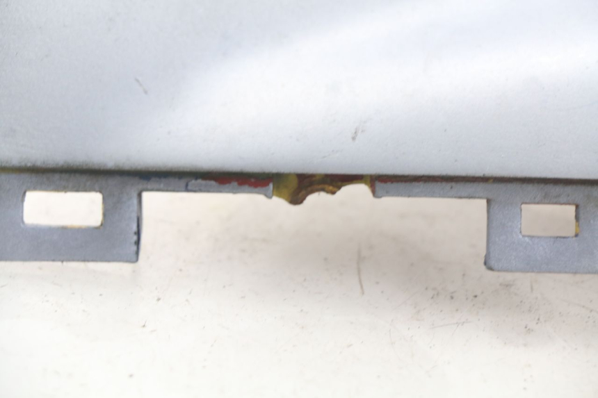 photo de REAR LEFT PANEL YAMAHA XJN XJ N DIVERSION 600 (1994 - 1997)