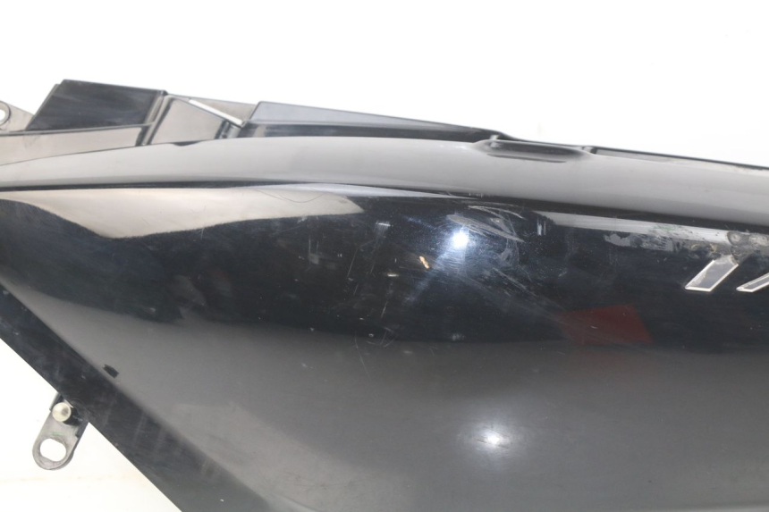 photo de LEFT REAR SIDE PANEL YAMAHA XP T-MAX TMAX ABS 500 (2004 - 2007)