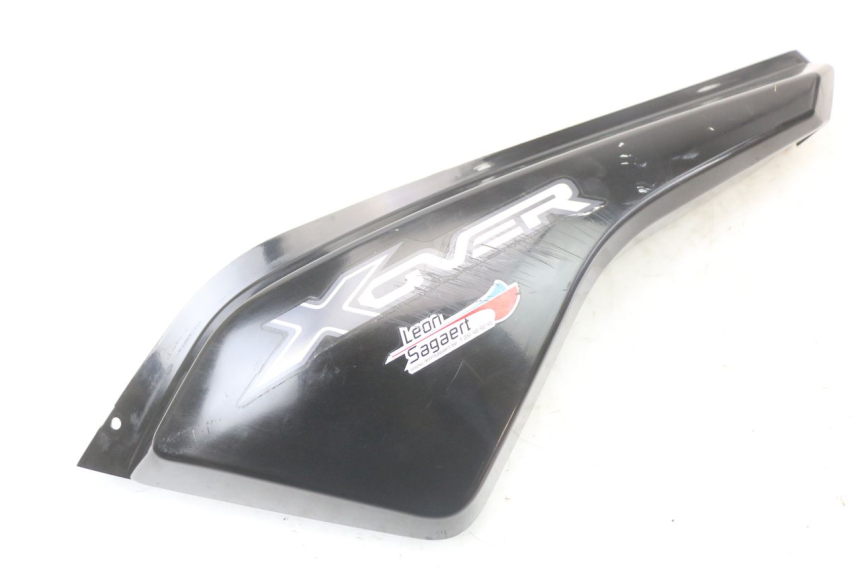 photo de LEFT REAR SIDE PANEL YAMAHA BW'S BWS 125 (2010 - 2013)