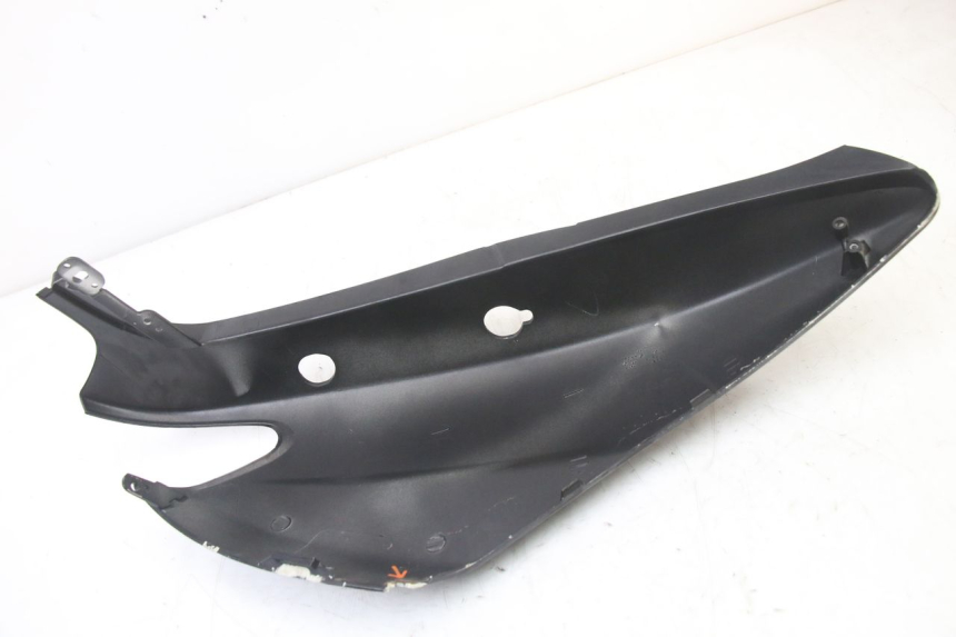 photo de REAR LEFT PANEL YAMAHA NEOS NEO'S 4T 50 (2008 - 2016)
